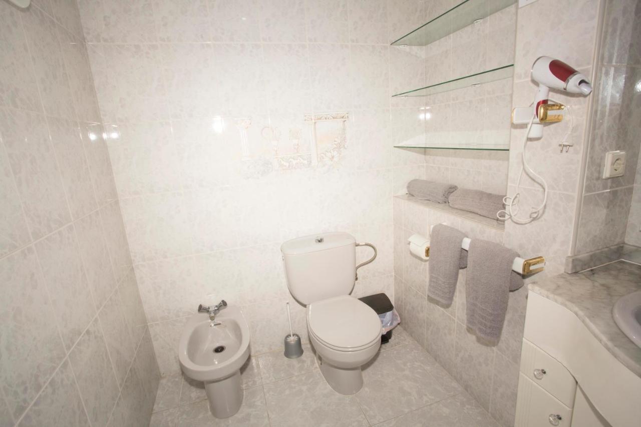 Alojamiento El Chaparro Barbate Junto A La Venta El Loro Exterior photo